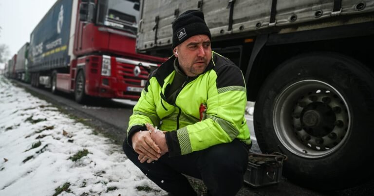 Truck Chaos On Polish Border Signals Tensions Over Ukraine's Eu